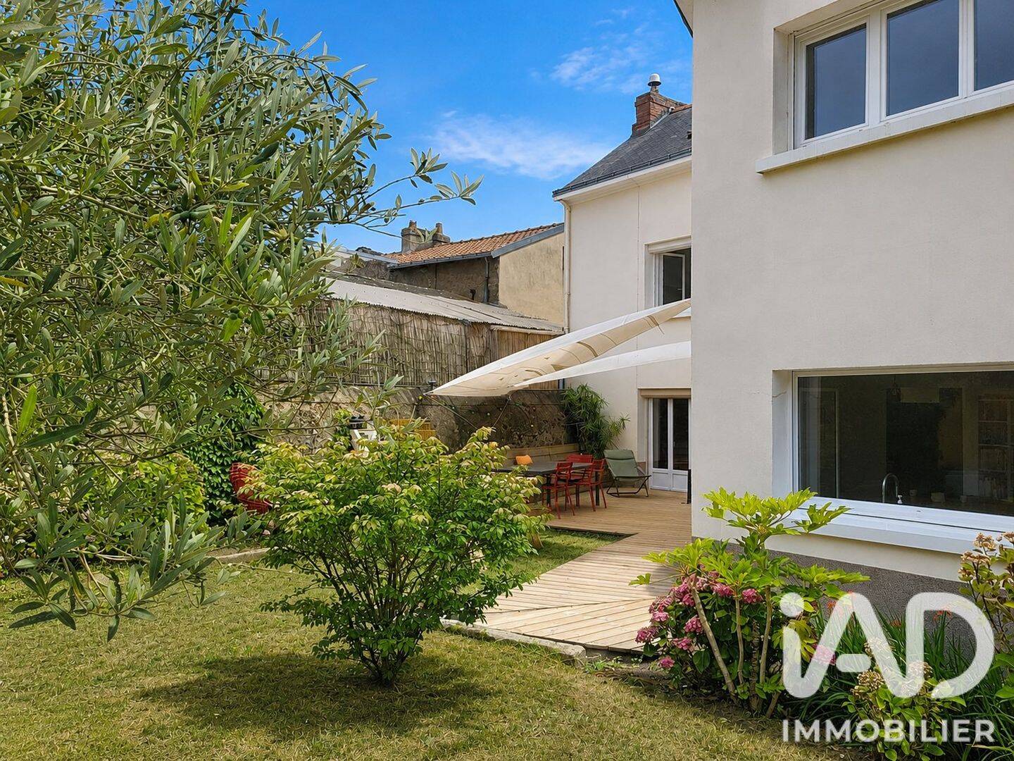 Maison 5 pièces 210 m² · à Nantes · 210 m² · 669 000 €