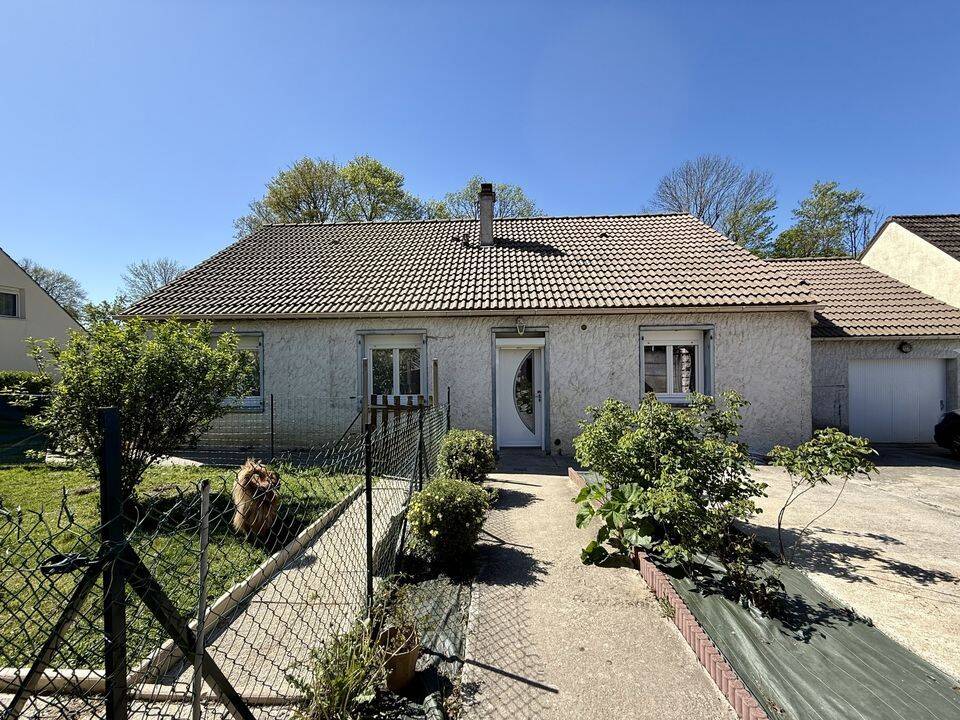 Maison 4 pièces 106 m² · à Donnemarie-Dontilly · 106 m² · 185 000 €