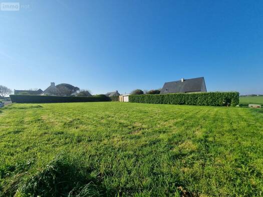 Terrain constructible viabilisé à vendre 70 324 € 538 m² de terrain Plonévez-Porzay 29550