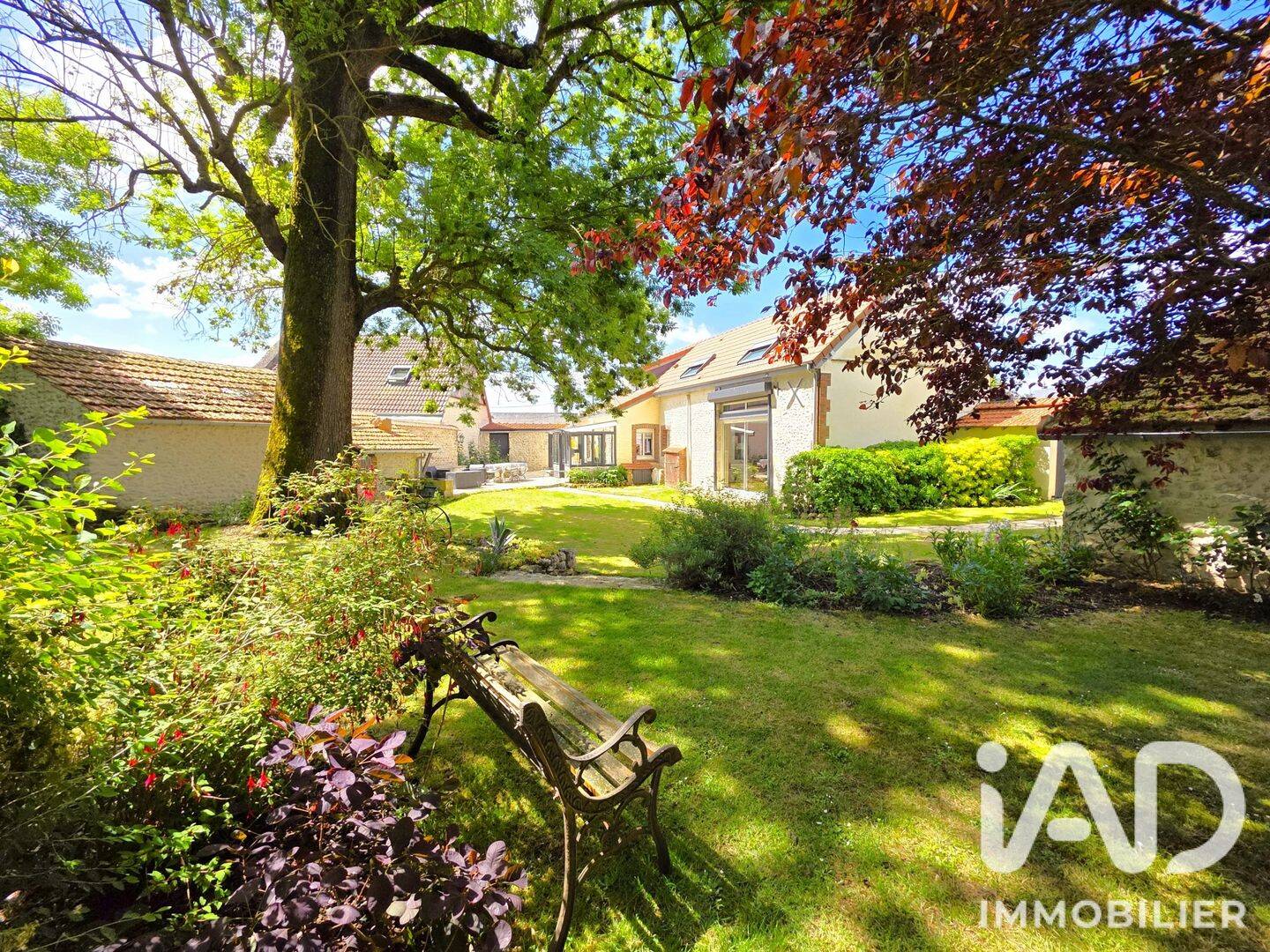 Maison 6 pièces 139 m² · à Allonnes · 139 m² · 289 000 €