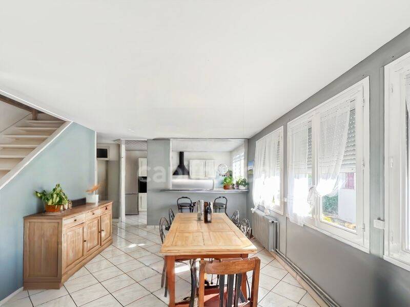 Maison 5 pièces 106 m² · à Sennecey-lès-Dijon · 106 m² · 299 000 €