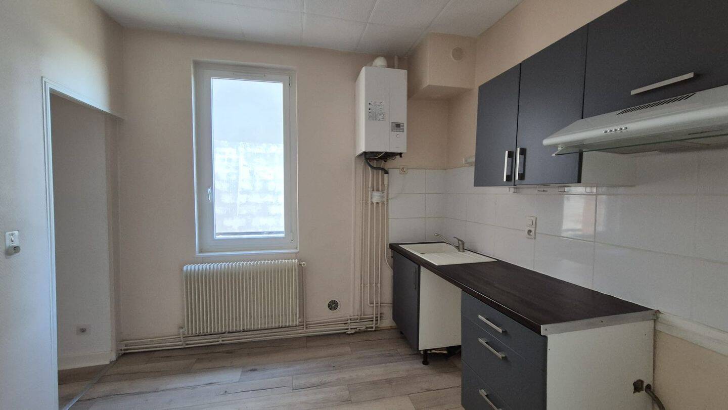 Appartement 2 pièces 43 m² · à Vichy · 42,7 m² · 470 €