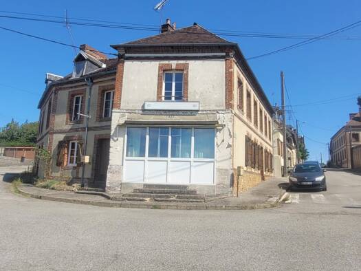 Immeuble à vendre 71 000 € 247 m² Rugles 27250