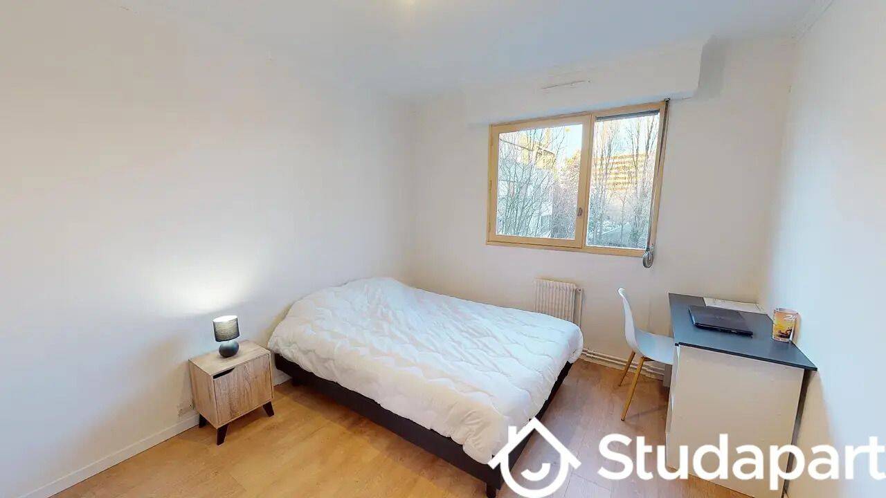 1 pièce 30 m² · à Rennes · 30 m² · 450 €