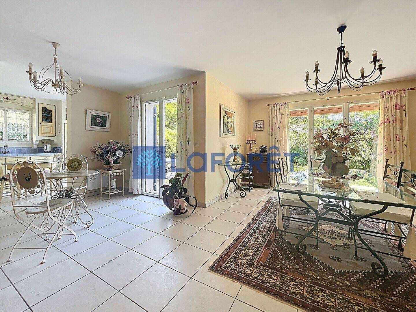 Maison 5 pièces 126 m² · à Six-Fours-les-Plages · 126 m² · 575 000 €