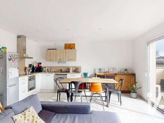 Maison à vendre 265 000 € 5 pièces 3 chambres 90 m² 358 m² de terrain Saint-Agnant 17620