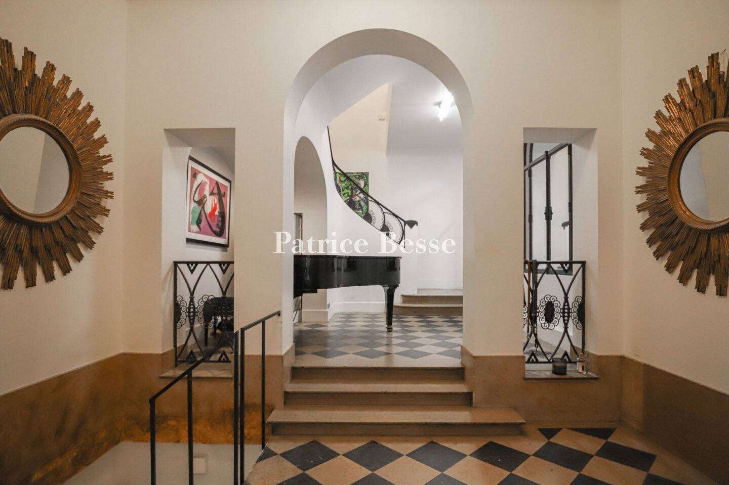 Maison à vendre T7/F7 309 m² 4375000 € Parc Monceau Paris (75008)