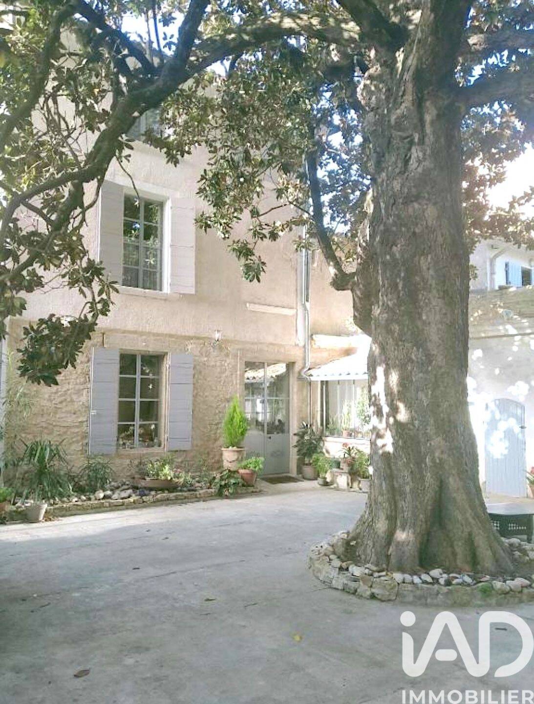 Maison 10 pièces 245 m² · à Orange · 245 m² · 640 000 €