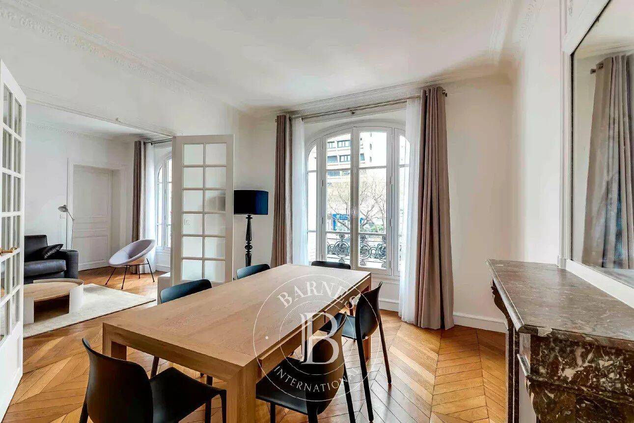 Appartement 4 pièces 101 m² · à Paris 19ème Arrondissement · 101 m² · 2 490 €/mois