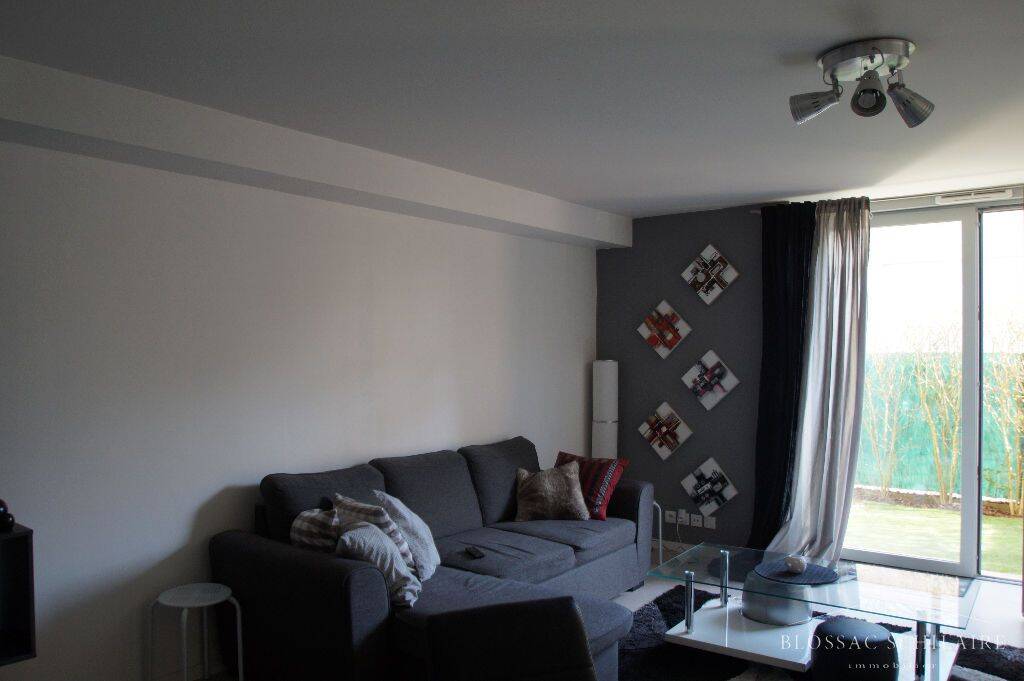 Appartement 3 pièces 86 m² · à Poitiers · 86 m² · 735 €/mois