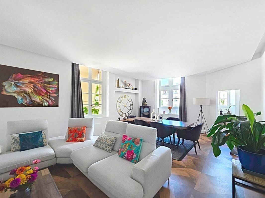 Maison 7 pièces 232 m² · à Périgueux · 232 m² · 575 000 €