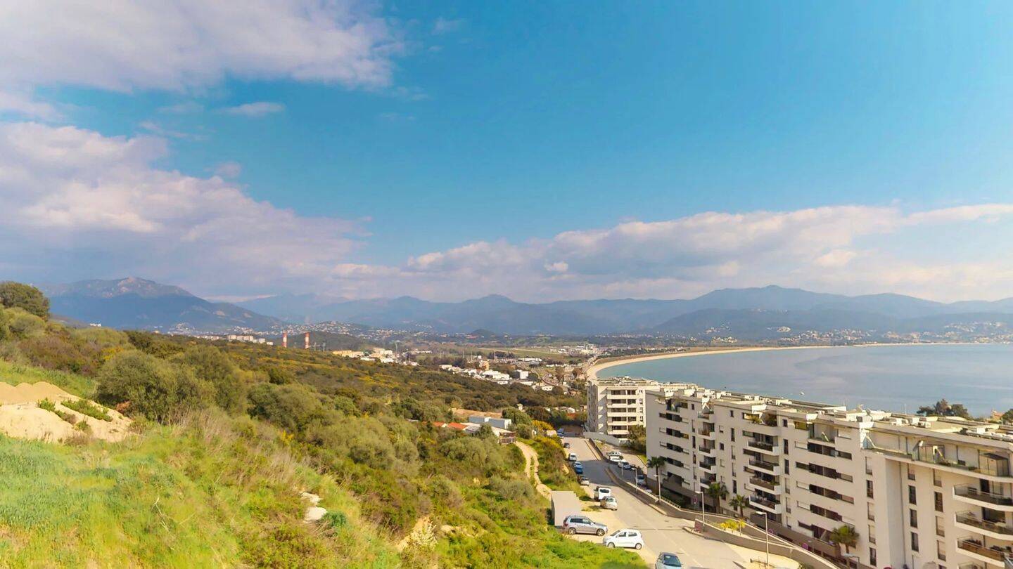 Appartement 1 pièce 29 m² · à Ajaccio · 29 m² · 189 900 €