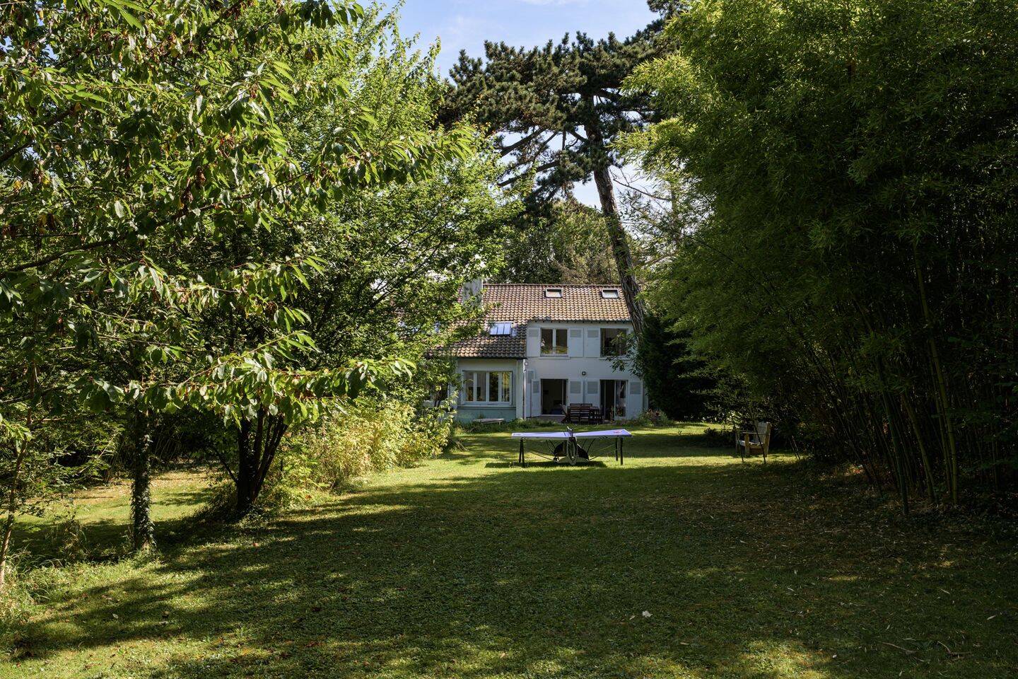 Maison 8 pièces 250 m² · à Marly-le-Roi · 250 m² · 4 500 €/mois