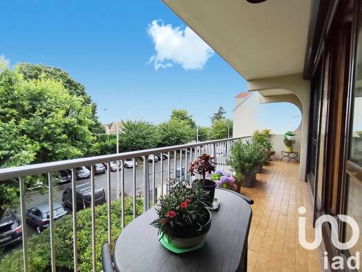 Appartement à vendre 225 000 € 4 pièces 3 chambres 78 m² Étage 2/4 Route Nationale Villeparisis 77270