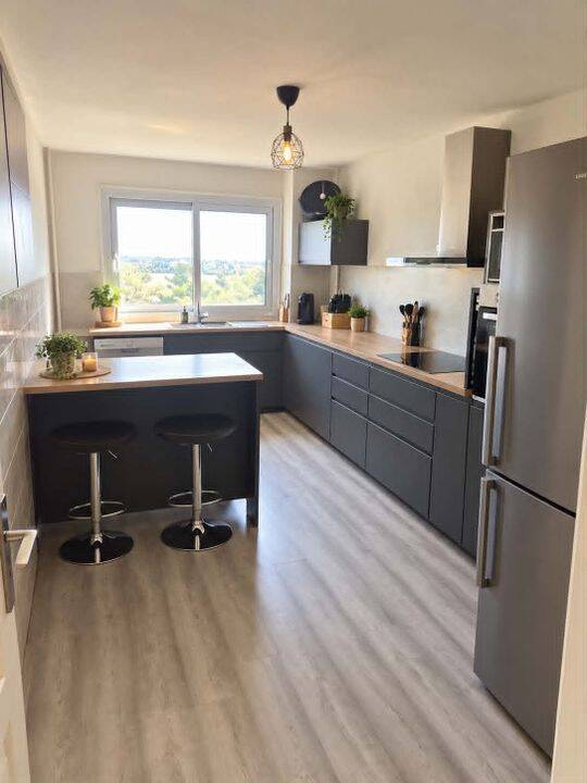 Appartement 4 pièces 87 m² · à Vénissieux · 87 m² · 1 490 €/mois
