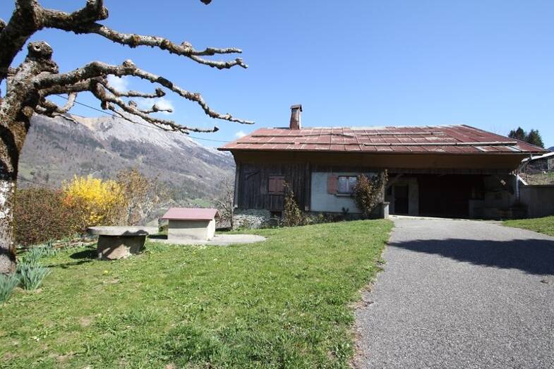Mas à vendre 649 950 € 7 pièces 2 chambres 101 m² 4 000 m² de terrain Nord Thônes 74230