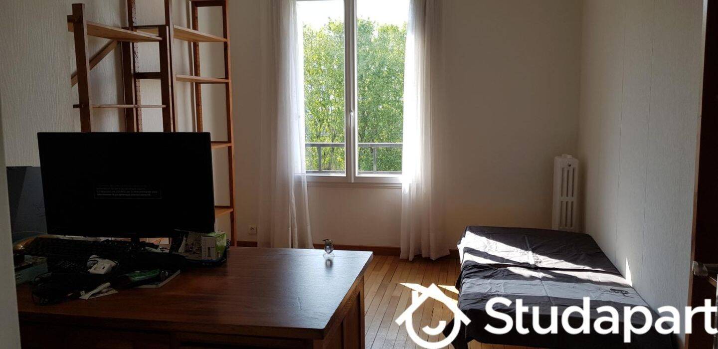 1 pièce 11 m² · à Paris 20ème Arrondissement · 11 m² · 740 €/mois