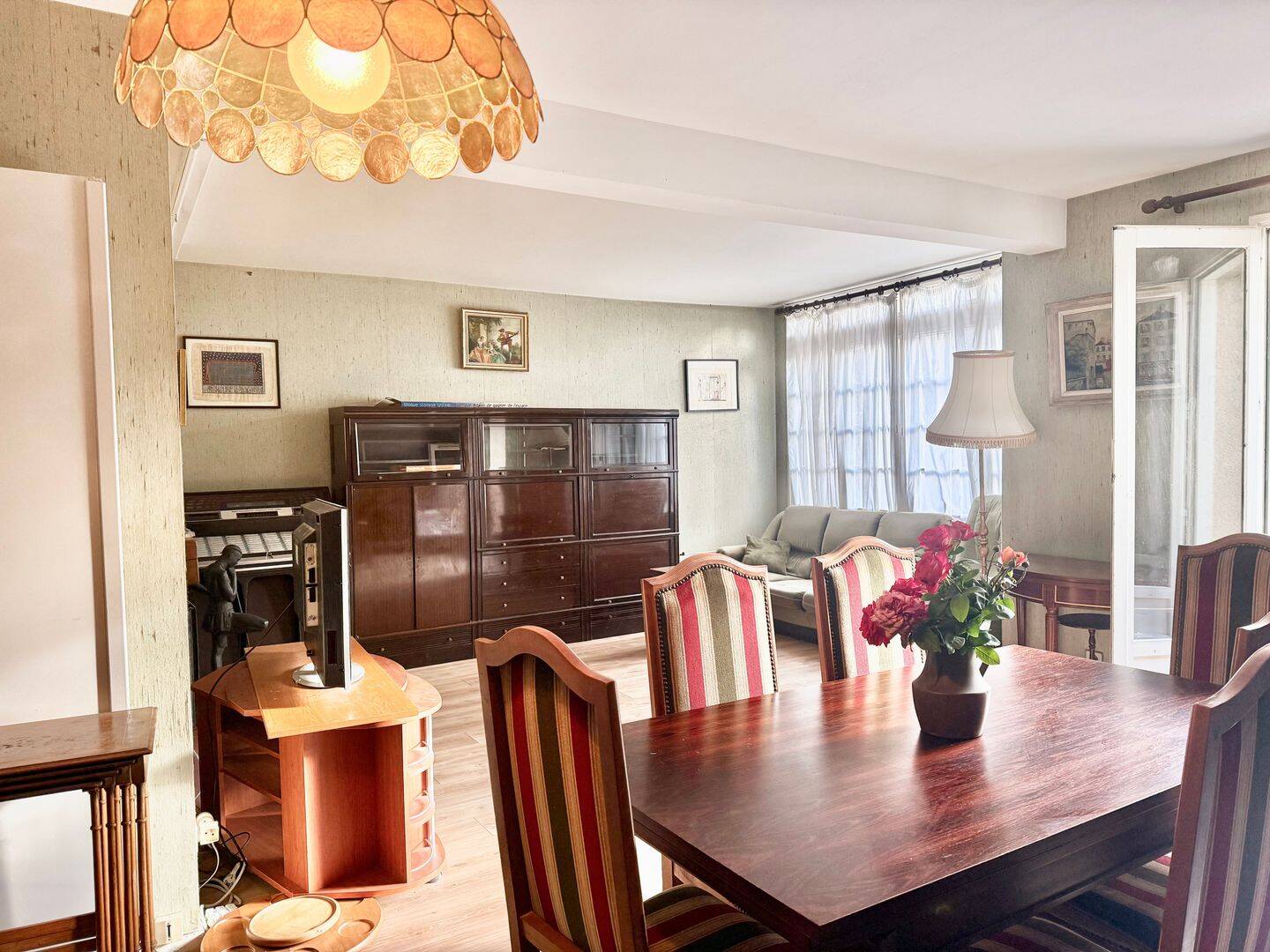 Maison 6 pièces 152 m² · à Les Clayes-sous-Bois · 152 m² · 418 000 €