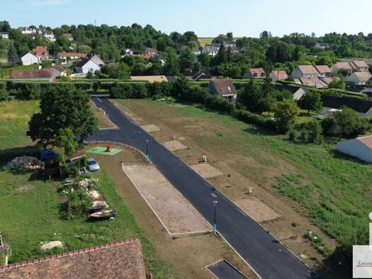 Terrain constructible à vendre 61 000 € 425 m² de terrain Donnemarie-Dontilly 77520