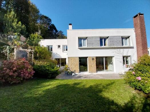 Maison à vendre 349 900 € 7 pièces 4 chambres 151 m² 940 m² de terrain Dugle-Val Aux Clercs Fécamp 76400