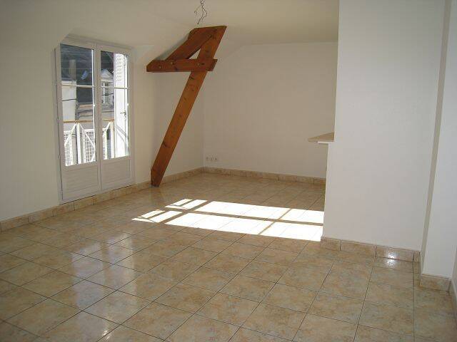 Appartement 3 pièces 54 m² · à Orléans · 53,5 m² · 691 €
