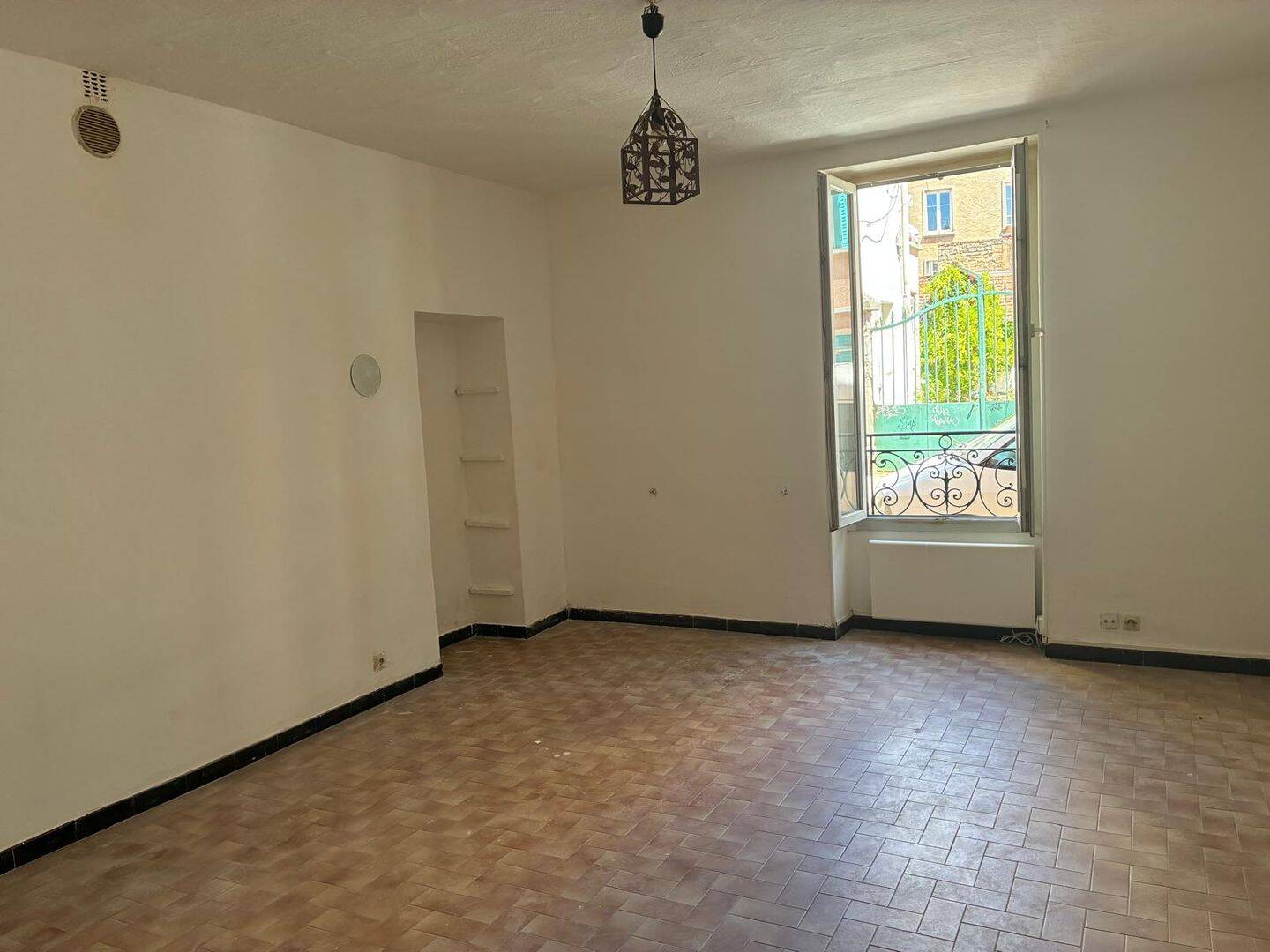 Appartement 1 pièce 27 m² · à Dijon · 27 m² · 85 000 €