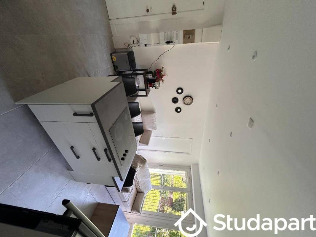 1 pièce 10 m² · à Palaiseau · 10 m² · 630 €/mois