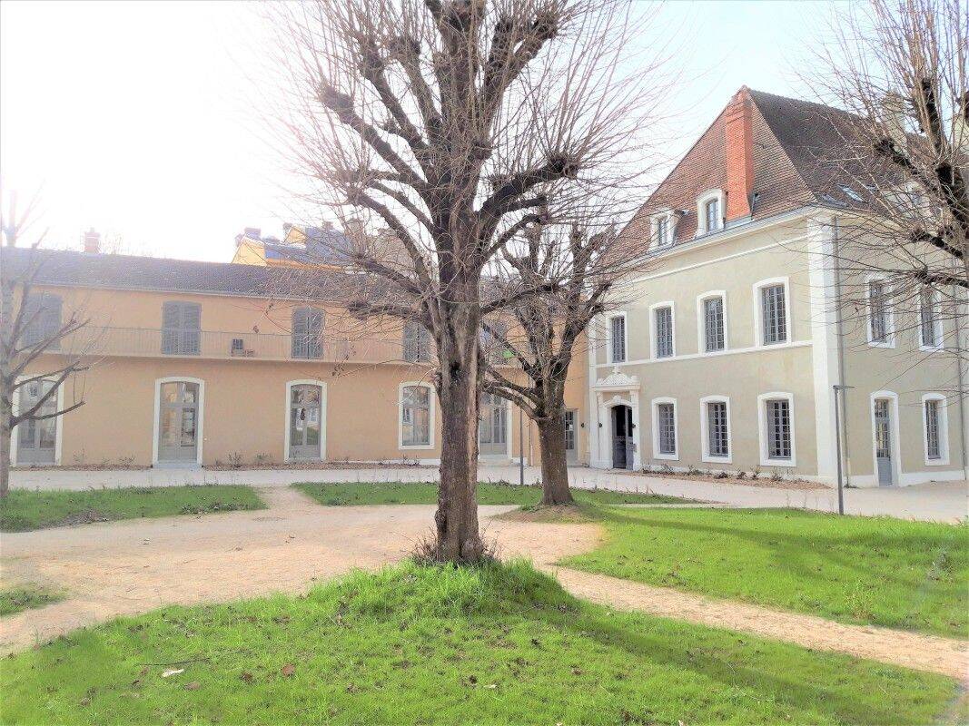 Appartement 1 pièce 29 m² · à Chalon-sur-Saône · 29 m² · 380 €