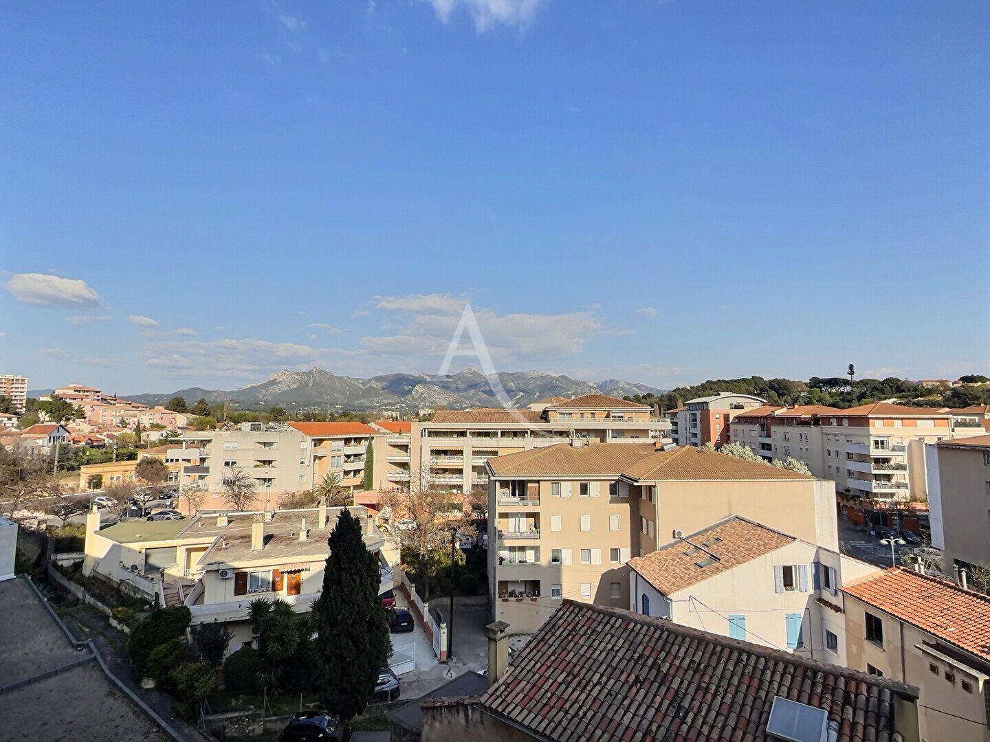 Appartement 4 pièces 100 m² · à Aubagne · 100 m² · 264 900 €