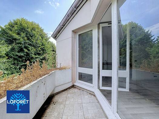 Duplex à vendre 159 900 € 5 pièces 4 chambres 91 m² 1er étage Epinettes Est Évry-Courcouronnes 91000