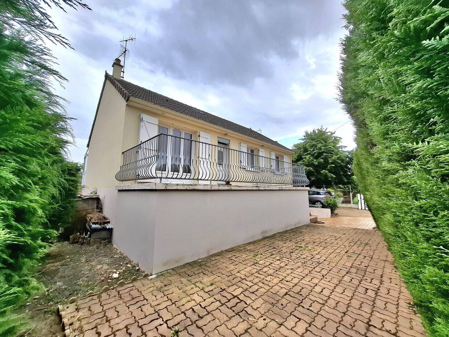Maison 8 pièces 96 m² · à La Bazoge · 96 m² · 190 800 €