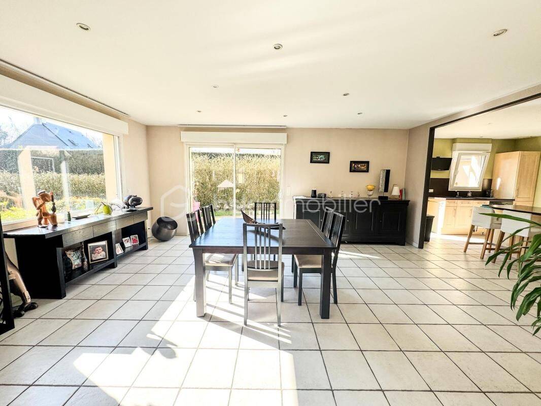 Maison 6 pièces 167 m² · à Noyal-sur-Vilaine · 167 m² · 483 600 €