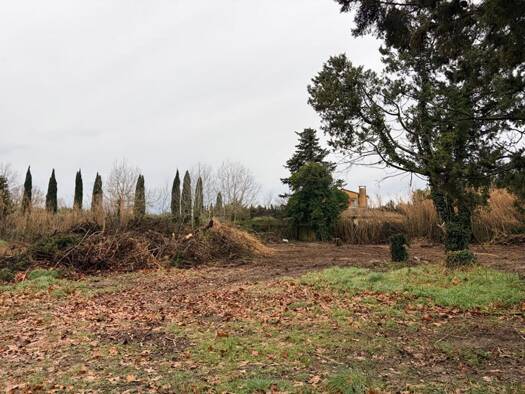 Propriété de loisirs à vendre 61 000 € 1 682 m² de terrain Pujaut 30131