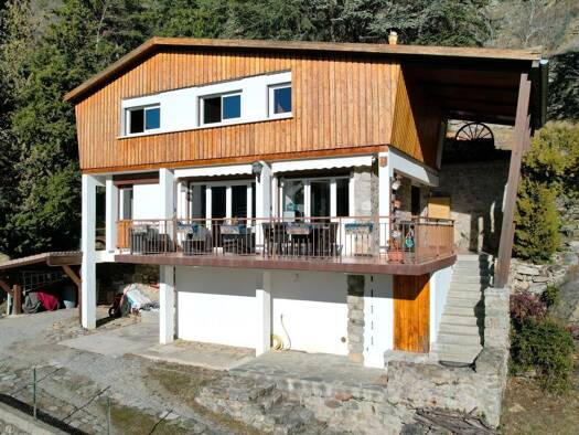 Maison à vendre 430 000 € 4 pièces 3 chambres 97,3 m² 2 362 m² de terrain Saint-Martin-Vésubie 06450