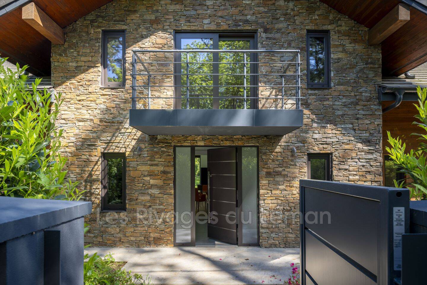 Maison 7 pièces 235 m² · à Sciez · 235 m² · 2 500 000 €