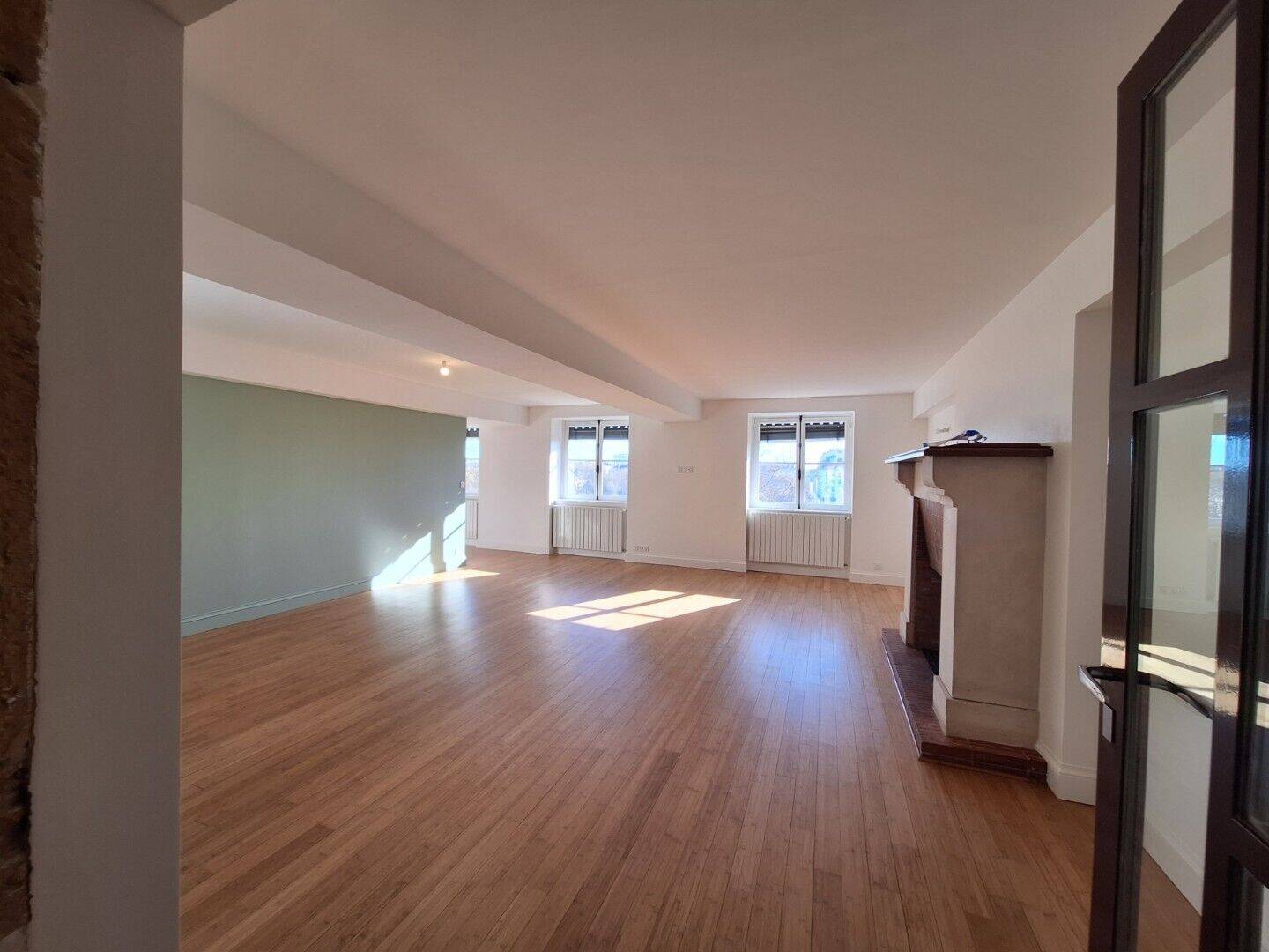 Appartement 4 pièces 131 m² · à Lyon 1er Arrondissement · 131 m² · 1 858 €/mois