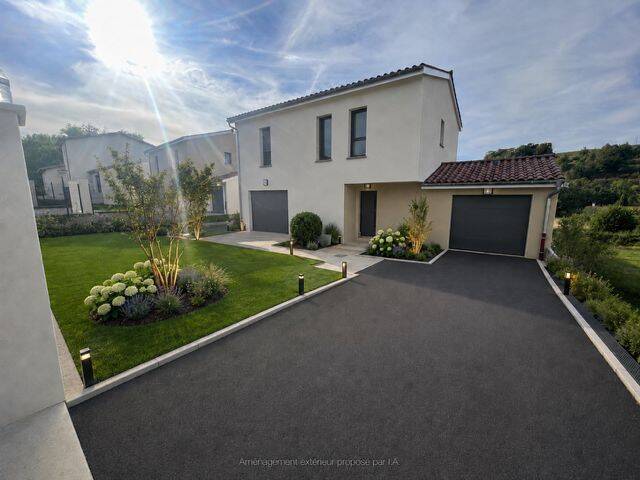 Maison 6 pièces 155 m² · à Denicé · 155 m² · 1 700 €/mois