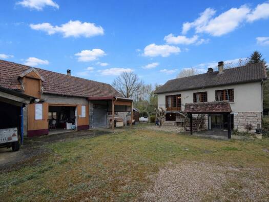 Maison à vendre 82 500 € 4 pièces 2 chambres 73 m² 1 073 m² de terrain Autry-le-Châtel 45500