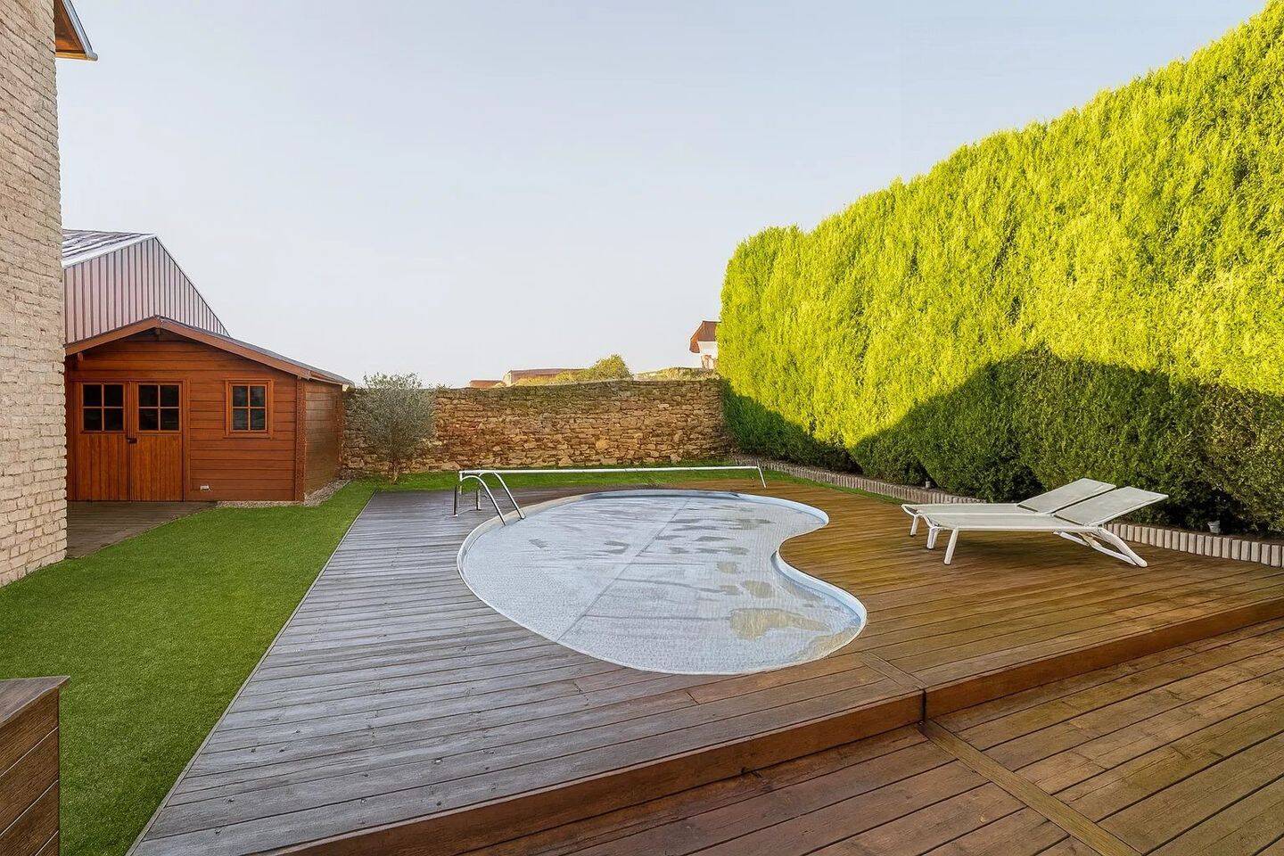 Maison 6 pièces 260 m² · à Osthoffen · 260 m² · 797 000 €