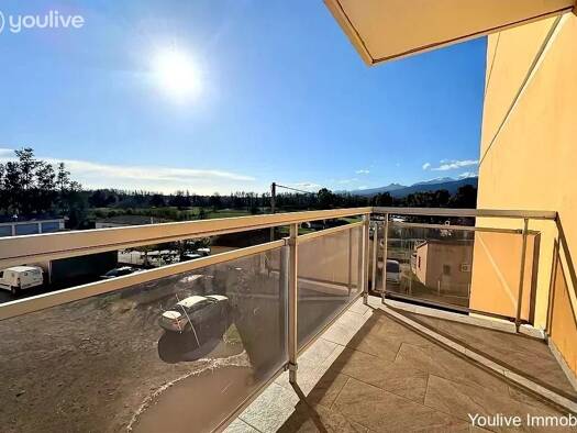 Appartement à vendre 170 000 € 4 pièces 3 chambres 96,4 m² Étage 2/4 Ghisonaccia 20240