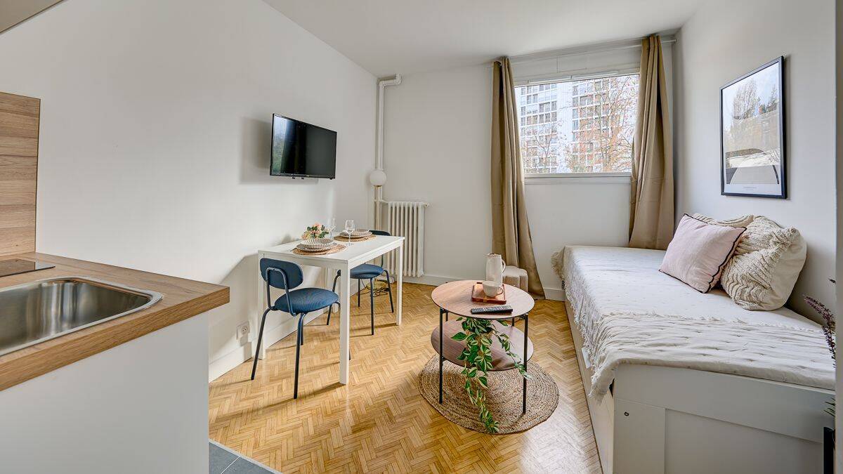 Appartement 1 pièce 16 m² · à Paris 15ème Arrondissement · 16 m² · 1 400 €