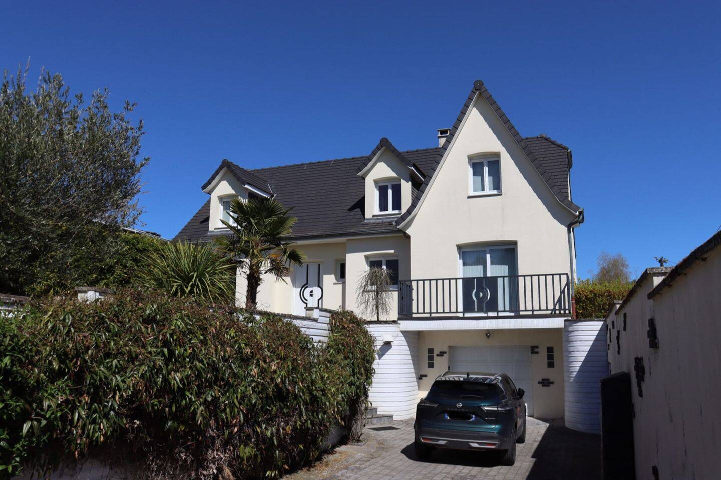 Maison 7 pièces 223 m² · à Cambrai · 223 m² · 357 000 €