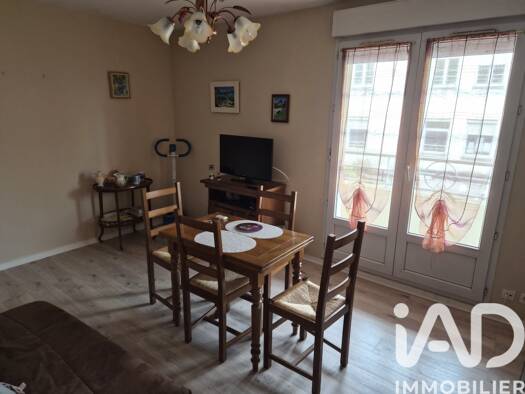 Appartement à vendre 119 000 € 2 pièces 1 chambre 45 m² Étage 1/2 Rechèvres-Bas Menus-Boulevard Chartres 28000