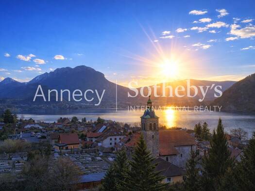 Terrain constructible à vendre 1 570 000 € 1 630 m² de terrain Talloires-Montmin 74290