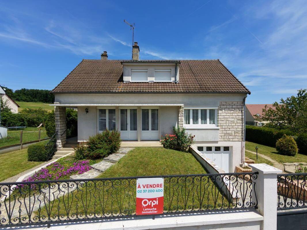 Maison 6 pièces 126 m² · à Chartres · 125,5 m² · 233 200 €
