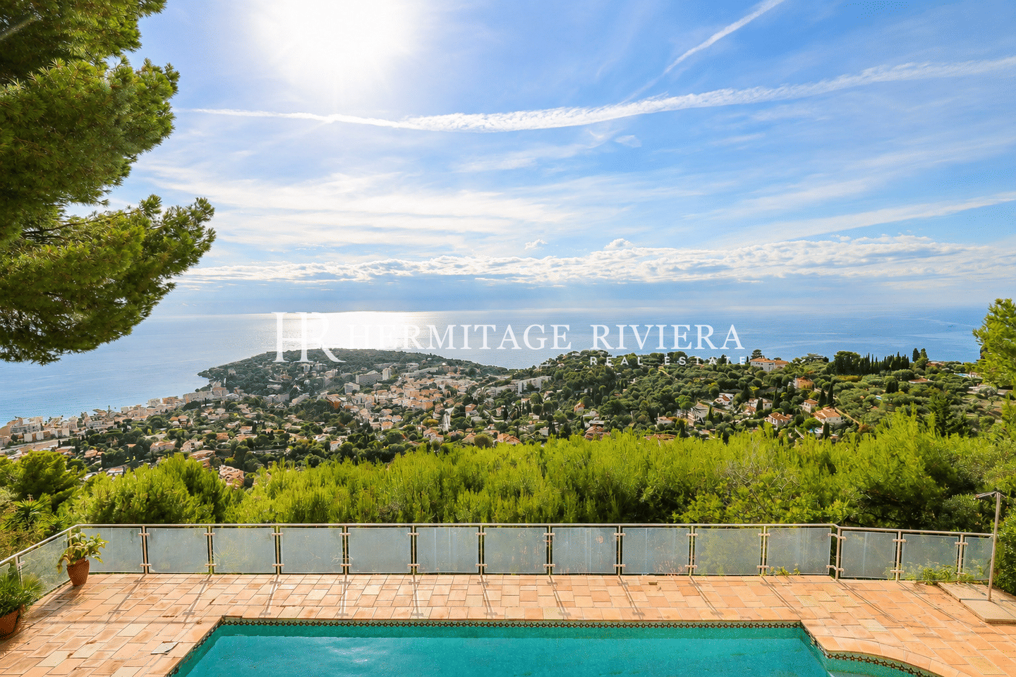 Maison 11 pièces 398 m² · à Roquebrune-Cap-Martin · 398 m² · 3 100 000 €