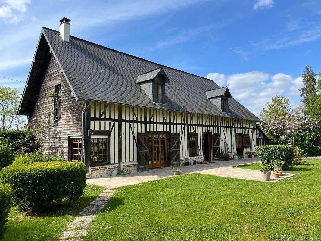 Maison 6 pièces 210 m² · à Quetteville · 210 m² · 577 000 €