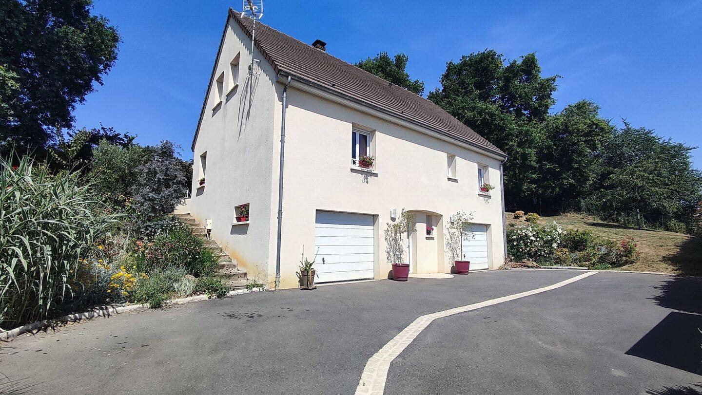 Maison 7 pièces 127 m² · à Auzouer-en-Touraine · 127 m² · 264 000 €