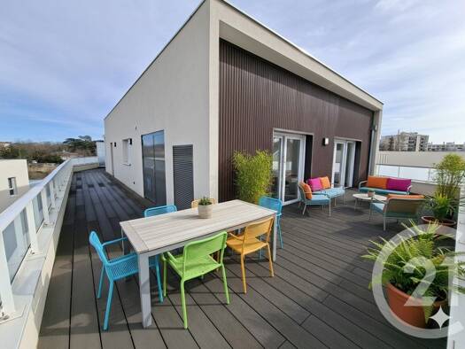 Appartement à vendre 650 000 € 4 pièces 3 chambres 123,6 m² 3ème étage Champagne-au-Mont-d'Or 69410