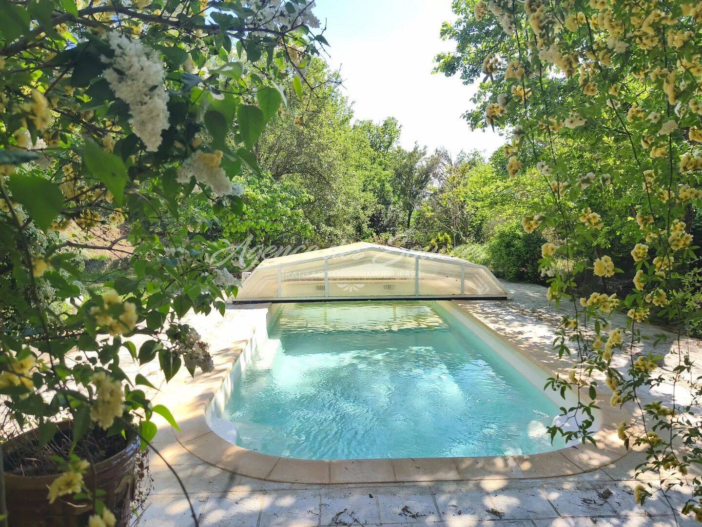 Maison 5 pièces 130 m² · à La Verdière · 130 m² · 357 000 €
